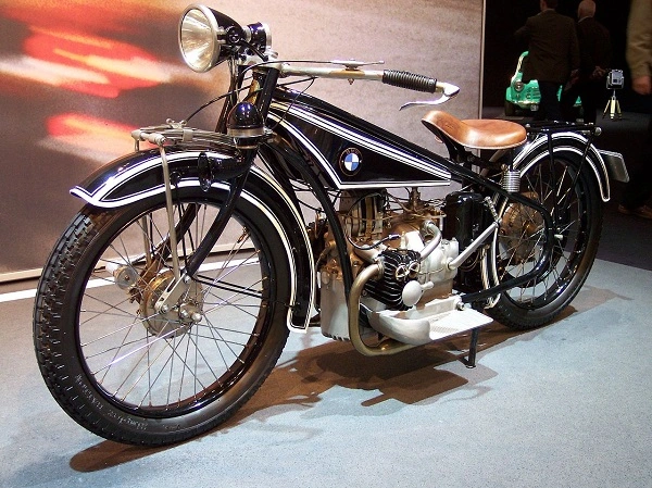 Πρώτη μοτοσικλέτα BMW R32