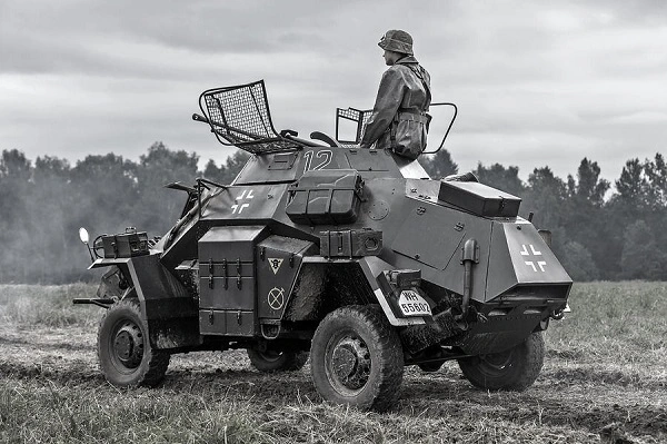 Θωρακισμένο αυτοκίνητο SDKFZ 222